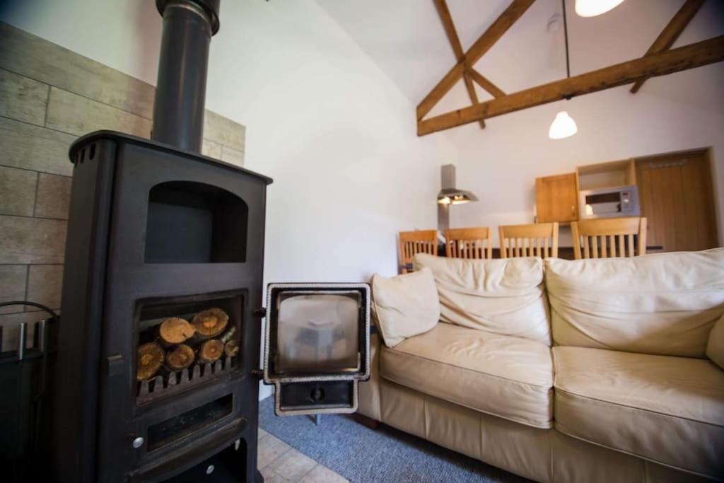 Cosy Cottage On Banks Of River Wye Foy Exterior foto